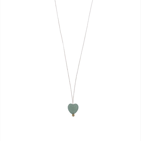 COLLAR EN HILO JADE EN CORAZON