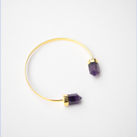 PULSERA OBELISCO AMATISTA CON BAÑO DE ORO