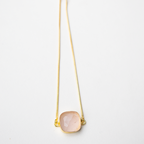PULSERA CADENA CUARZO ROSA BAÑO ORO