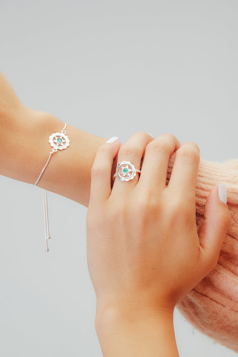 ANILLO CHAKRA CORAZÓN CON BAÑO EN PLATA